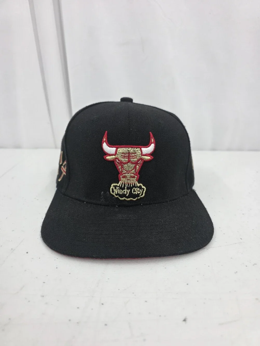 Mitchell & Ness Chicago Bulls Water Tiger HWC Adjustable Snapback Hat Cap Youth.